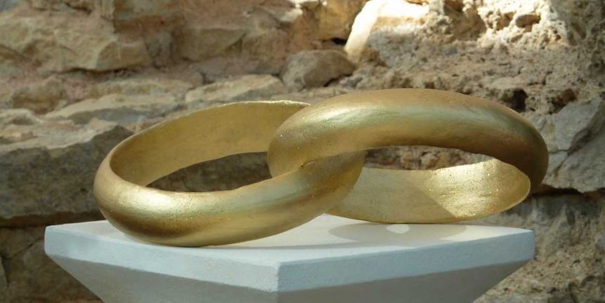 Skulptur mit Eheringen