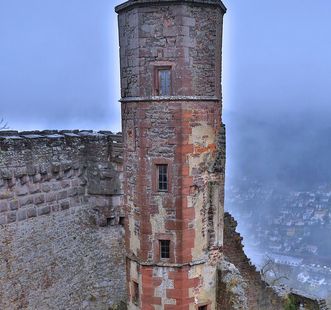 Treppenturm der Hauptburg der Burgfeste Dilsberg
