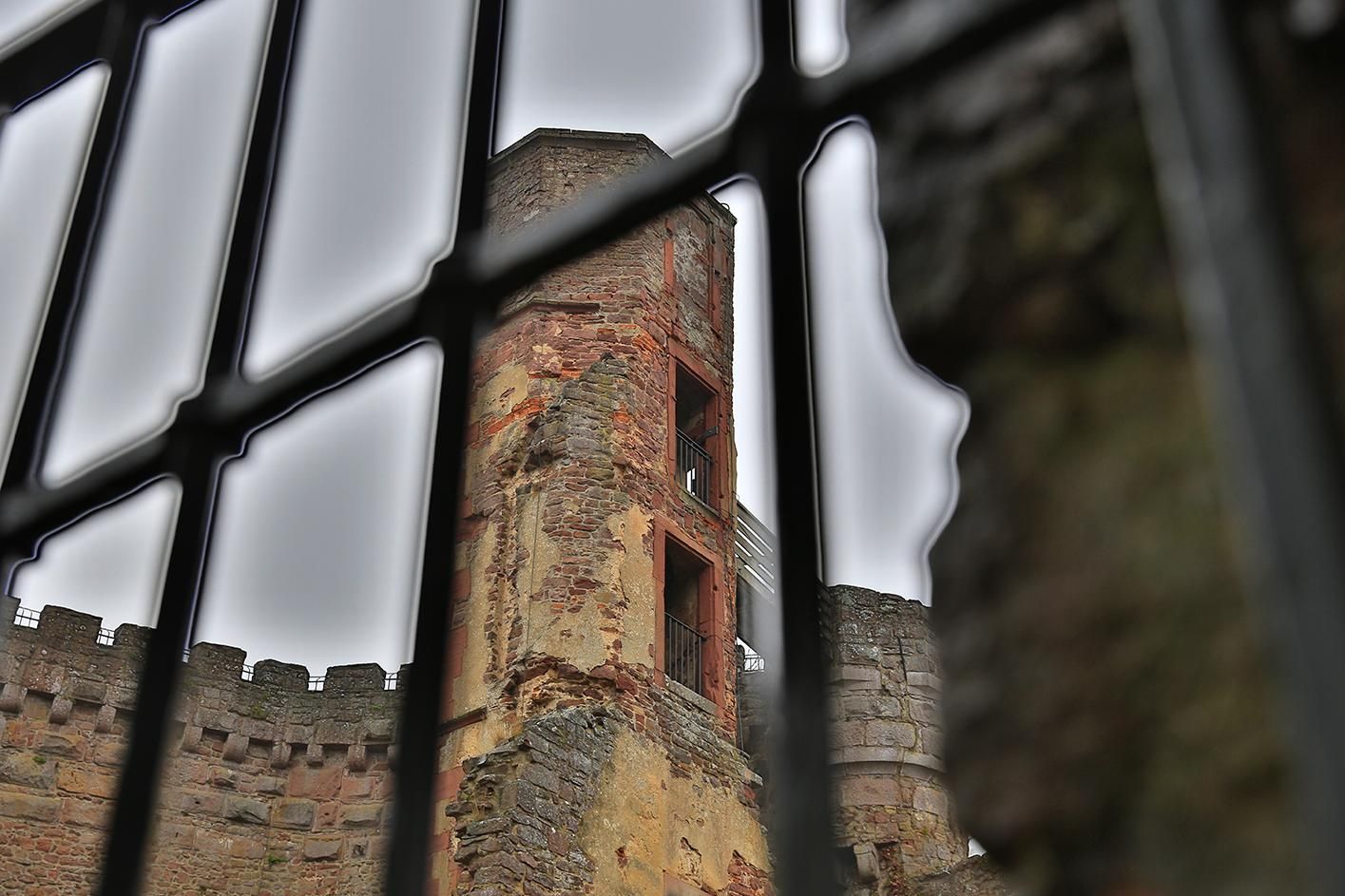 Burgfeste Dilsberg, Blick auf den Treppenturm der Hauptburg 