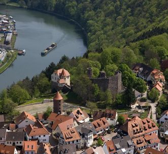 Blick auf Dilsberg und den Neckar